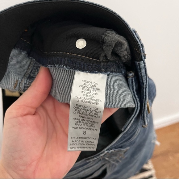 DEMOCRACY AB Technology Distressed Medium Wash Raw Hem Skinny Jeans Size 8 - Picture 7 of 11